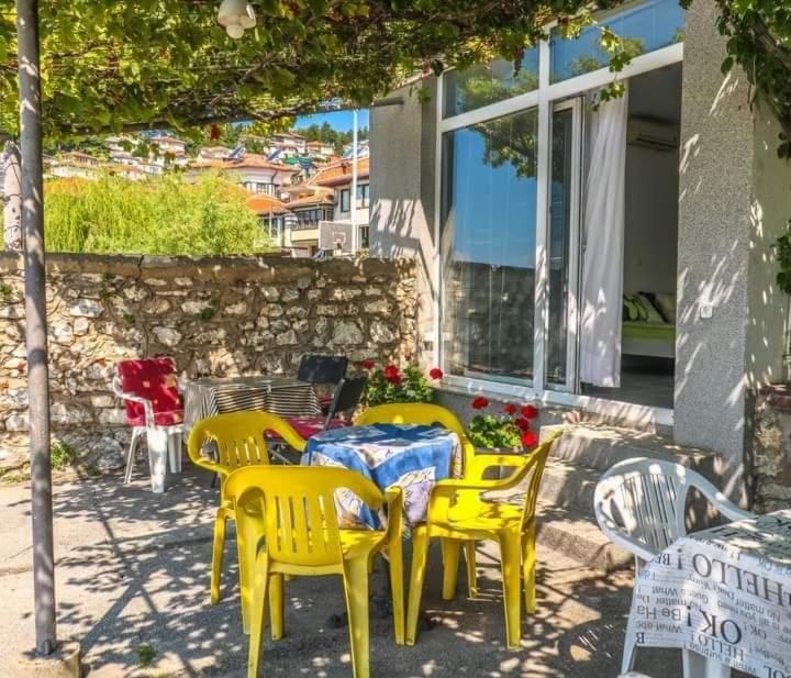 Apartman Saraiste Ohrid Buitenkant foto